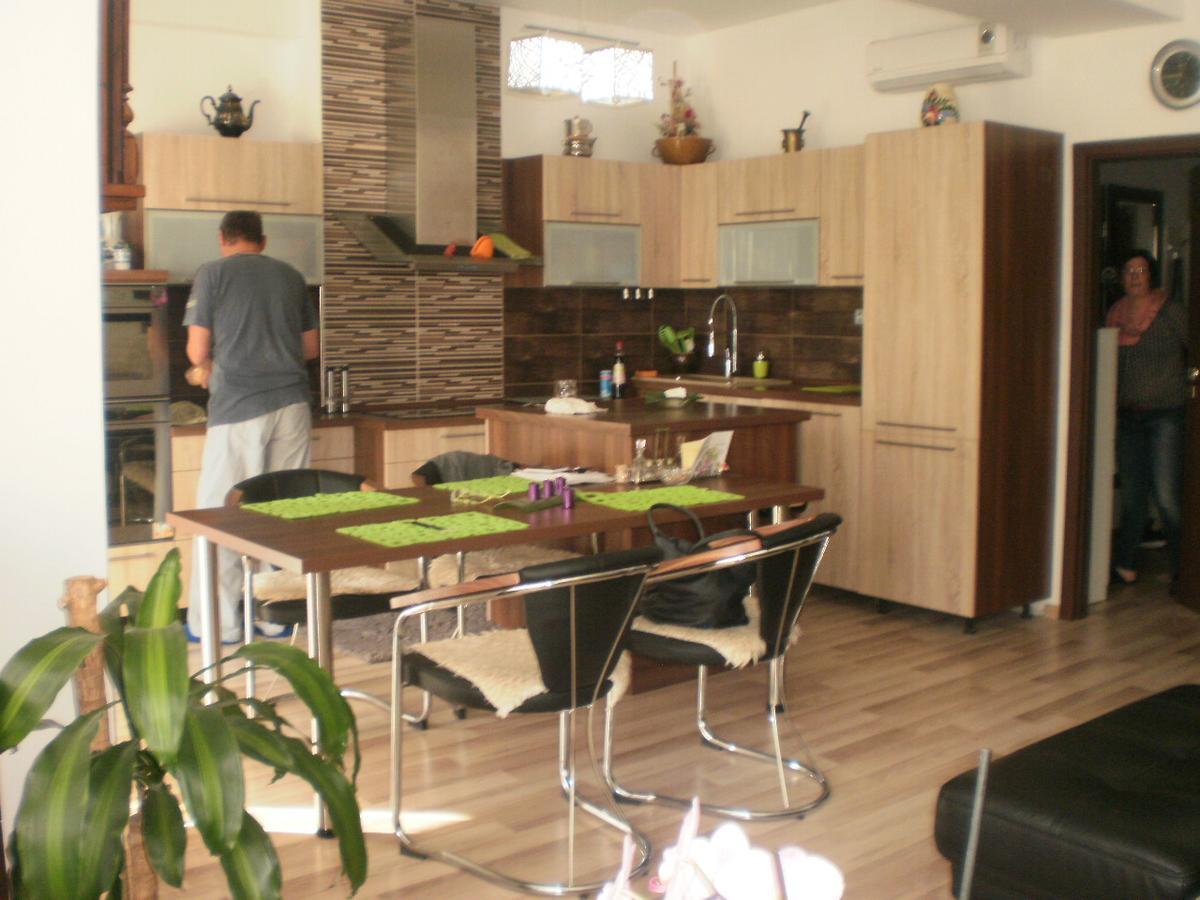 Appartamento Aki - 2 +Kk Brno Esterno foto